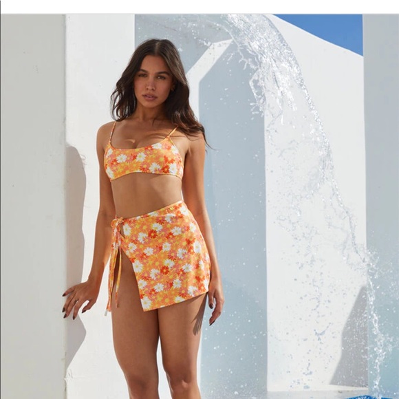 Pacsun Orange Floral Three Piece Swim Set - Picture 3 of 3